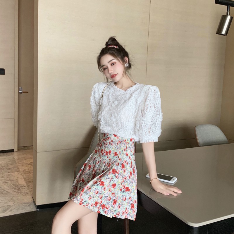 Bộ Áo Ren Tay Phồng + Chân Váy Hoa Đáng Yêu Cho Nữ Kiểu Hàn Quốc