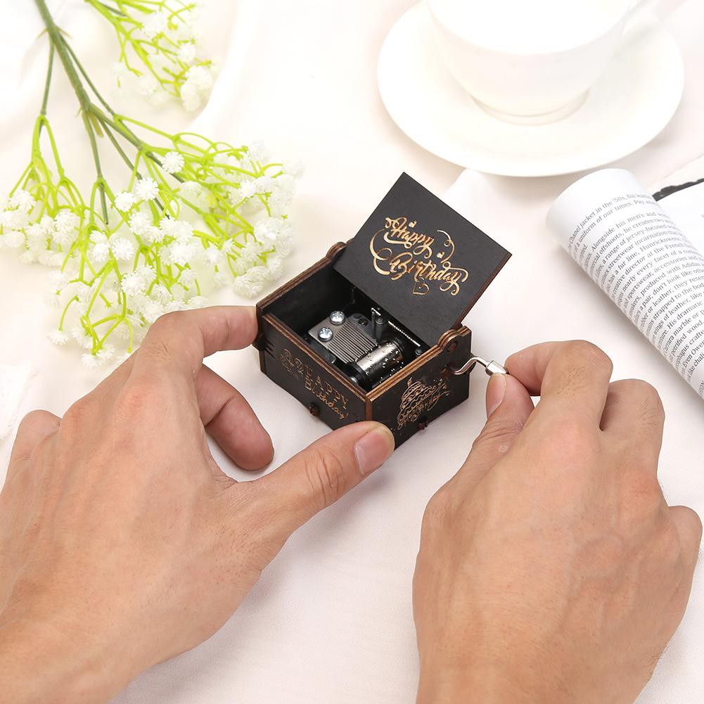 Retro Vintage Wooden Hand Cranked Music Box Home Crafts Ornaments Decor [cod/ready stock]