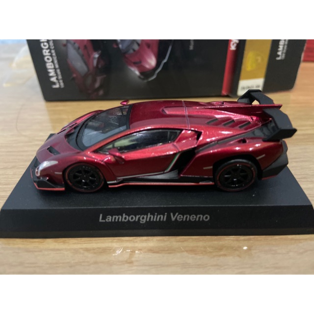 Xe Kyosho Lamborghini Veneno 1:64