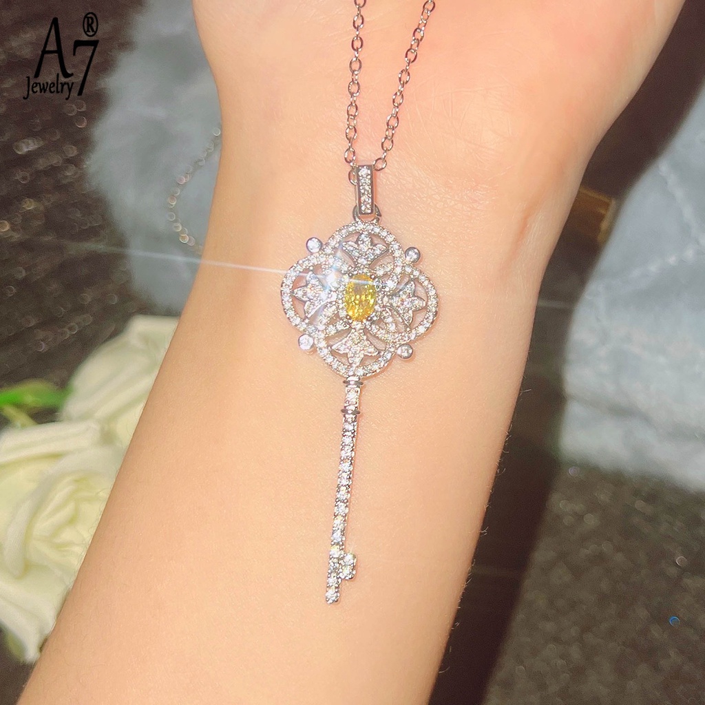 Móc Khóa Đính Kim Cương Giả Màu Vàng A7 Sang Trọng