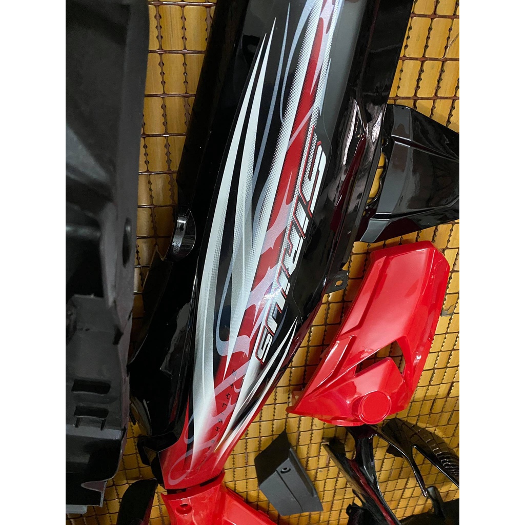 Dàn áo Sirius hàng Việt Nam loại 1 màu Đỏ Đen kiểu Zin