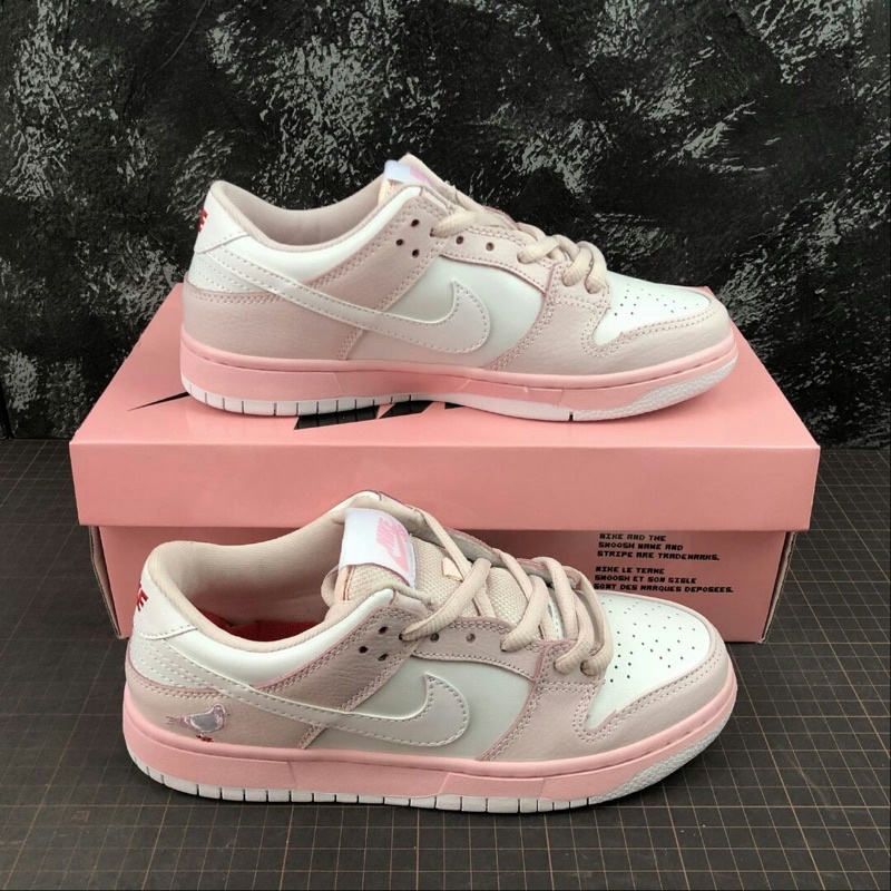 Giày SB Dunk pink cao cấp ( full box + free ship )