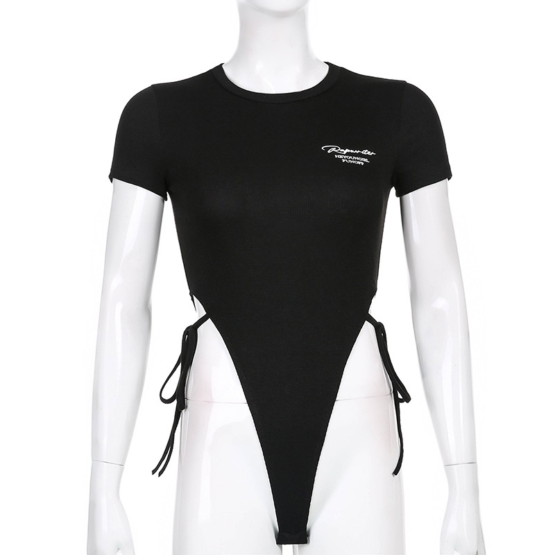 Bộ đồ liền thân tay ngắn in họa tiết bên hông thời trang cho nữ | BigBuy360 - bigbuy360.vn