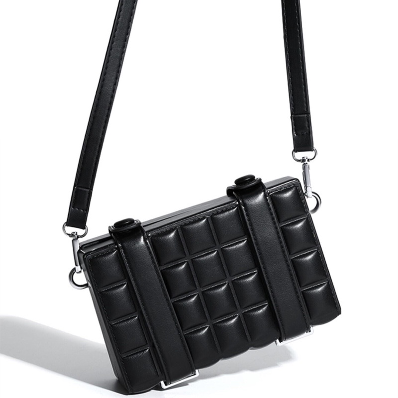 Túi da nam nữ đeo chéo hình hộp chữ nhật hoạ tiết ô vuông HÀNG CÓ SẴN | BigBuy360 - bigbuy360.vn