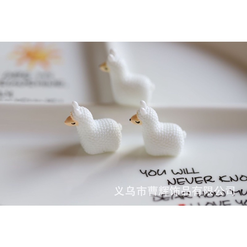 Con Lama Mini phụ kiện trang trí tiểu cảnh sen đá terrarium