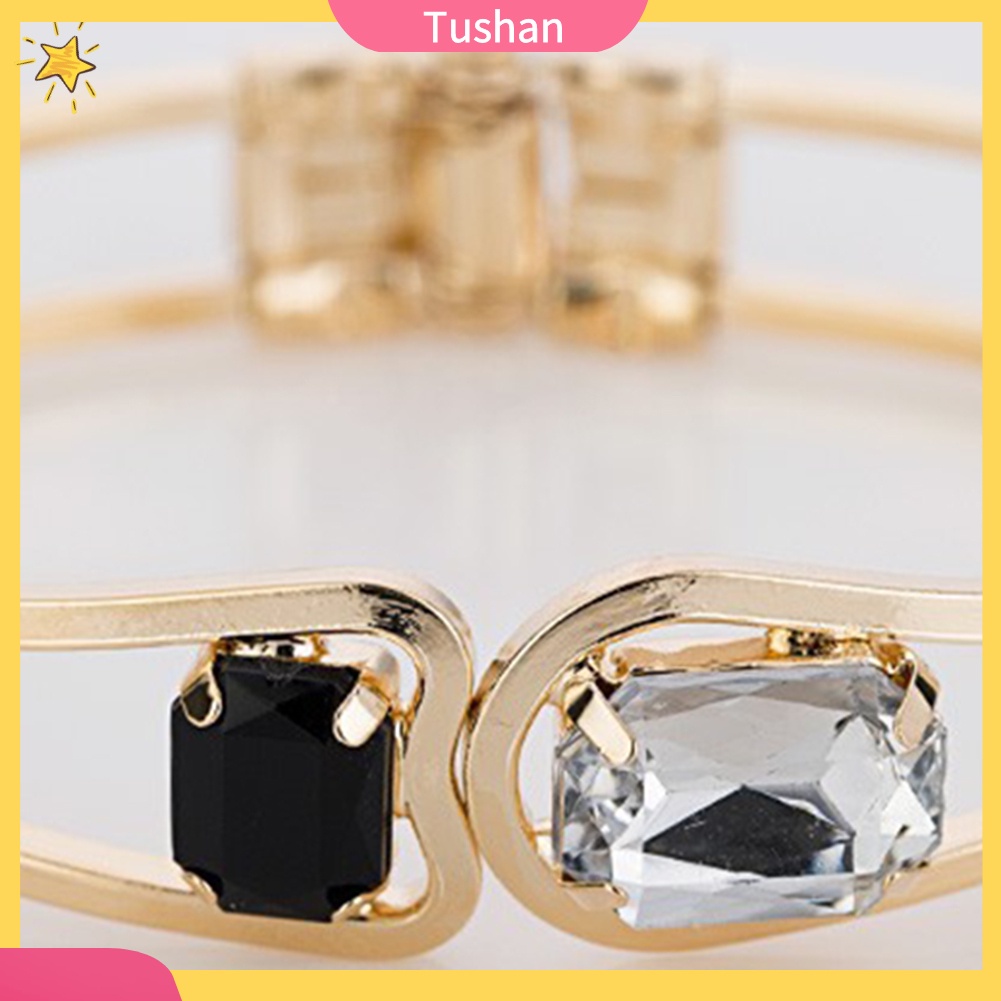 Vòng tay mạ vàng đính đá sang trọng cho nữ