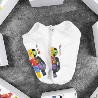 Set vớ Kaws 5 đôi ( full box)
