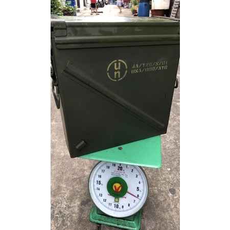 Thùng đồ nghề hàng bãi Mỹ, nặng 6.4kg, dài 35cm, rất chắc chắn và bền bỉ