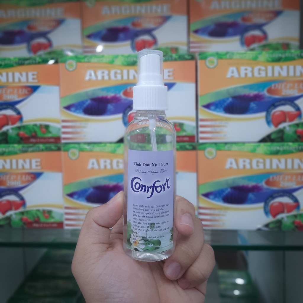 Tinh dầu thơm phòng, thơm quần áo Comfort hương ngàn hoa 100ml