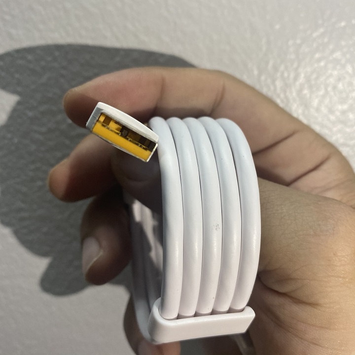 Cáp sạc nhanh USB to type-C SuperVooc 50w , 65w lõi màu vàng dài 1m