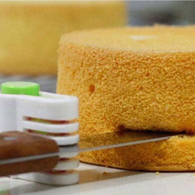 Dụng Cụ Cắt Bánh 5 Ngăn Tiện Lợi