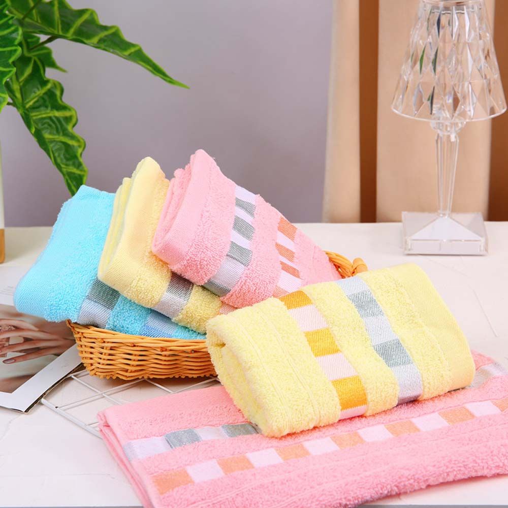 Khăn lau mặt chất liệu cotton mềm thấm hút tốt nhiều màu sắc