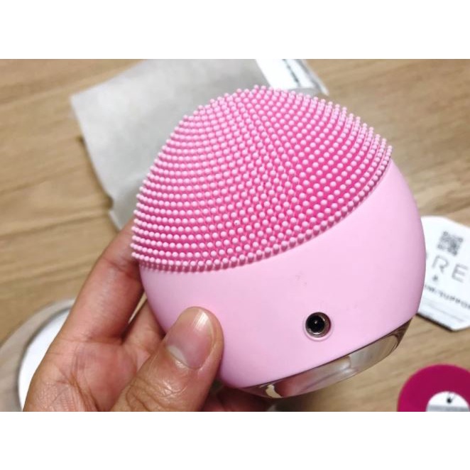 Máy Rửa Mặt Làm Sạch Sâu Foreo Luna Mini 3