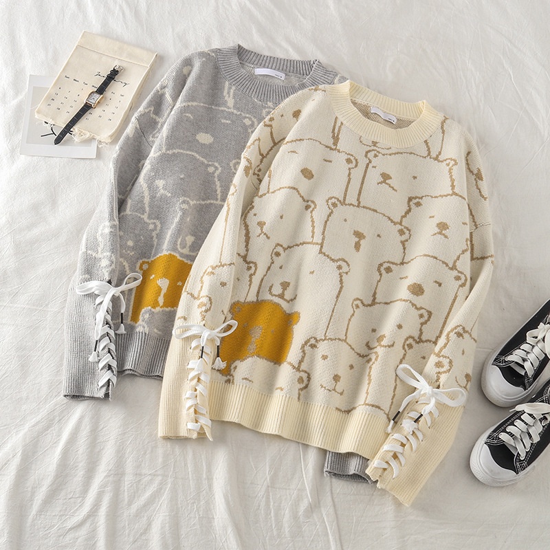 Áo sweater IELGY tay dài dáng rộng in hình gấu thời trang