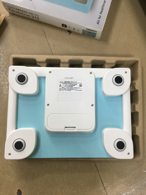 Cân sức khoẻ Omron Nhật 212