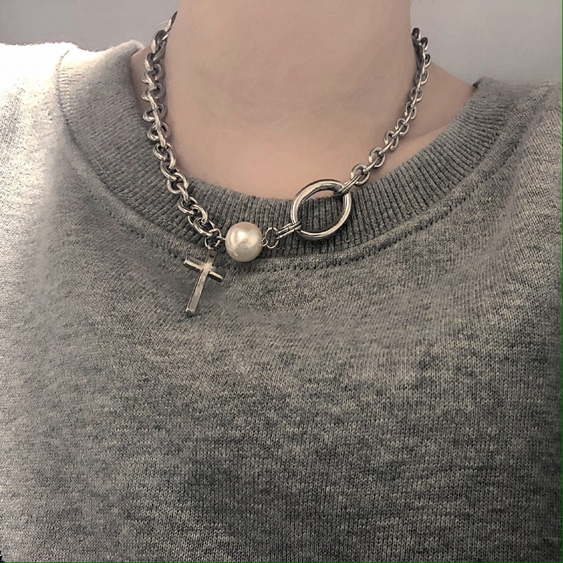 Dây Chuyền Mặt Hình Thánh Giá Đính Ngọc Trai Phong Cách Hiphop Thời Trang 23374