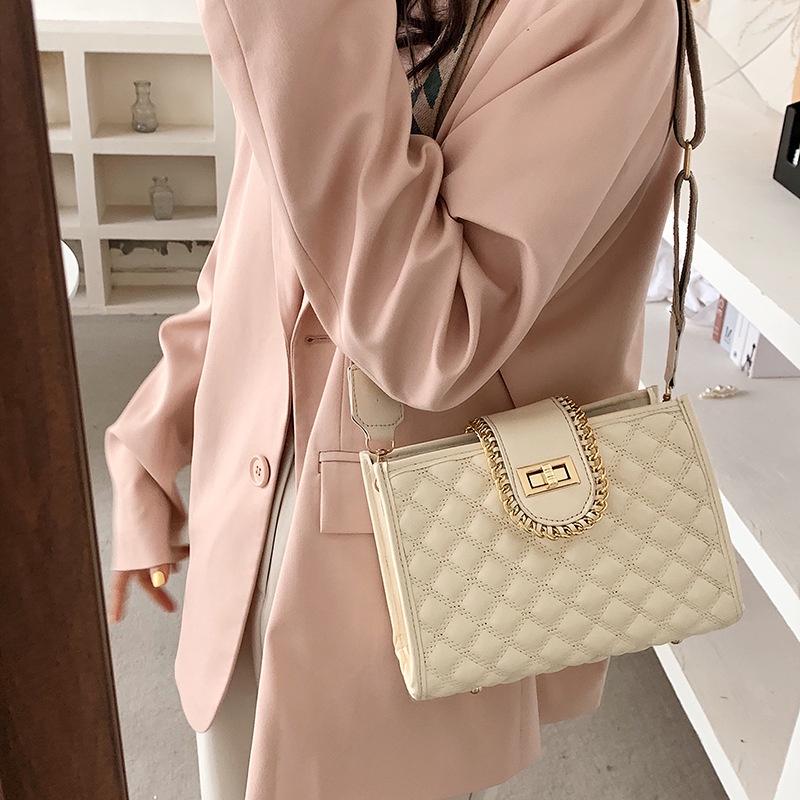 Túi đeo chéo nữ Quảng Châu họa tiết caro