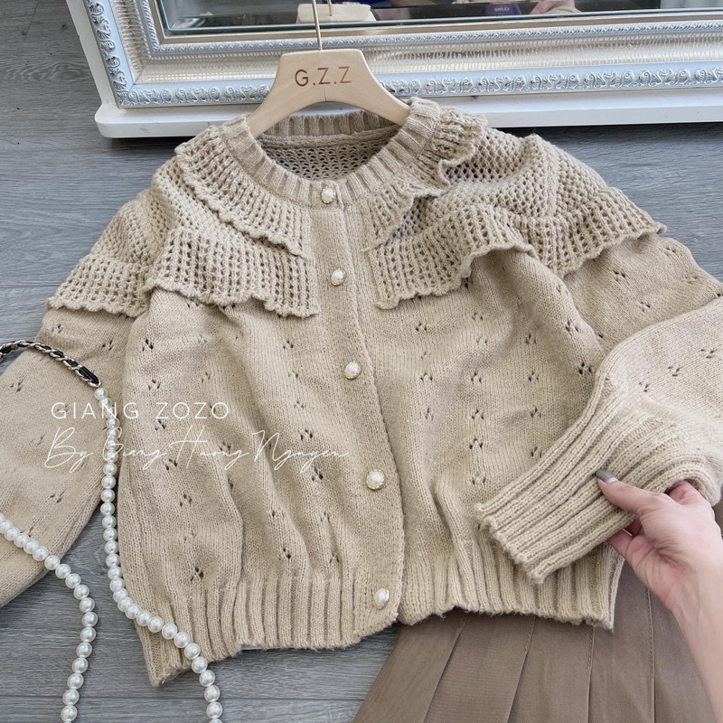 BÁN SỈ ÁO LEN BÈO VIỀN CÚC NGỌC MÀU BE - XANH CHO NỮ | BigBuy360 - bigbuy360.vn