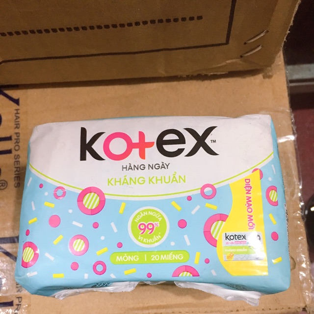 Băng vệ sinh Kotex hằng ngày kháng khuẩn, mỏng, 20 miếng