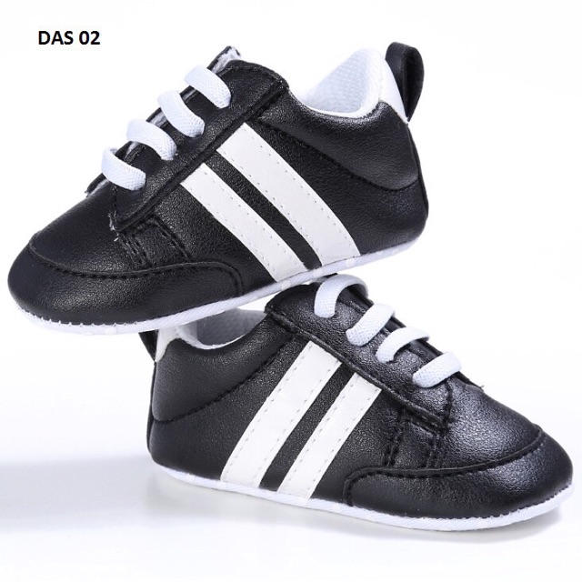 Giày tập đi ADIDAS cho bé yêu