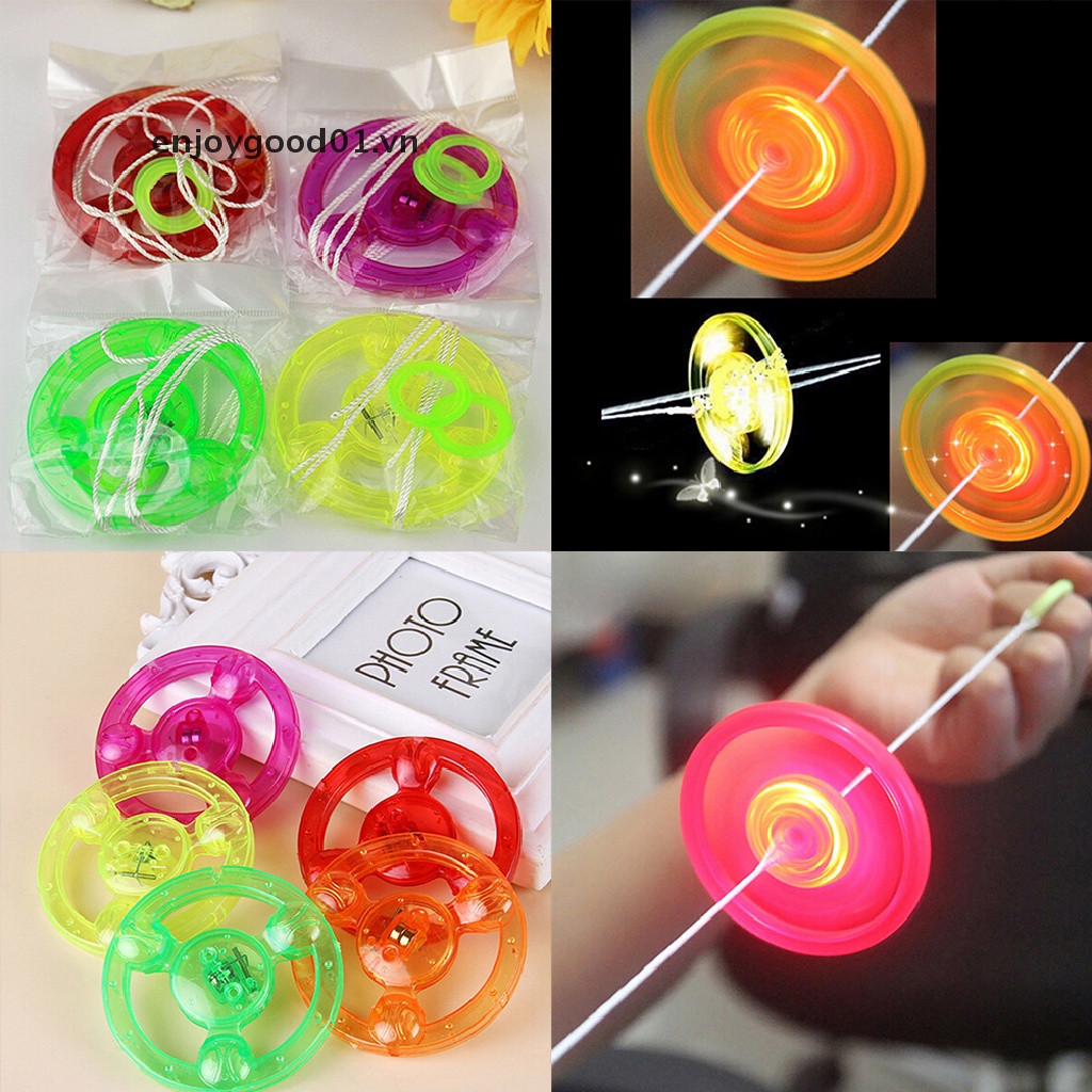 Đĩa Bay Đồ Chơi Bằng Nhựa Có Đèn LED Nhiều Màu Sắc Dành Cho Trẻ Em