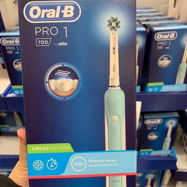 Bàn Chải Điện Pro1 700 Oral-b. Bảo hành 1 đổi 1 trong tuần đầu tiên với các lỗi của nhà sản xuất.