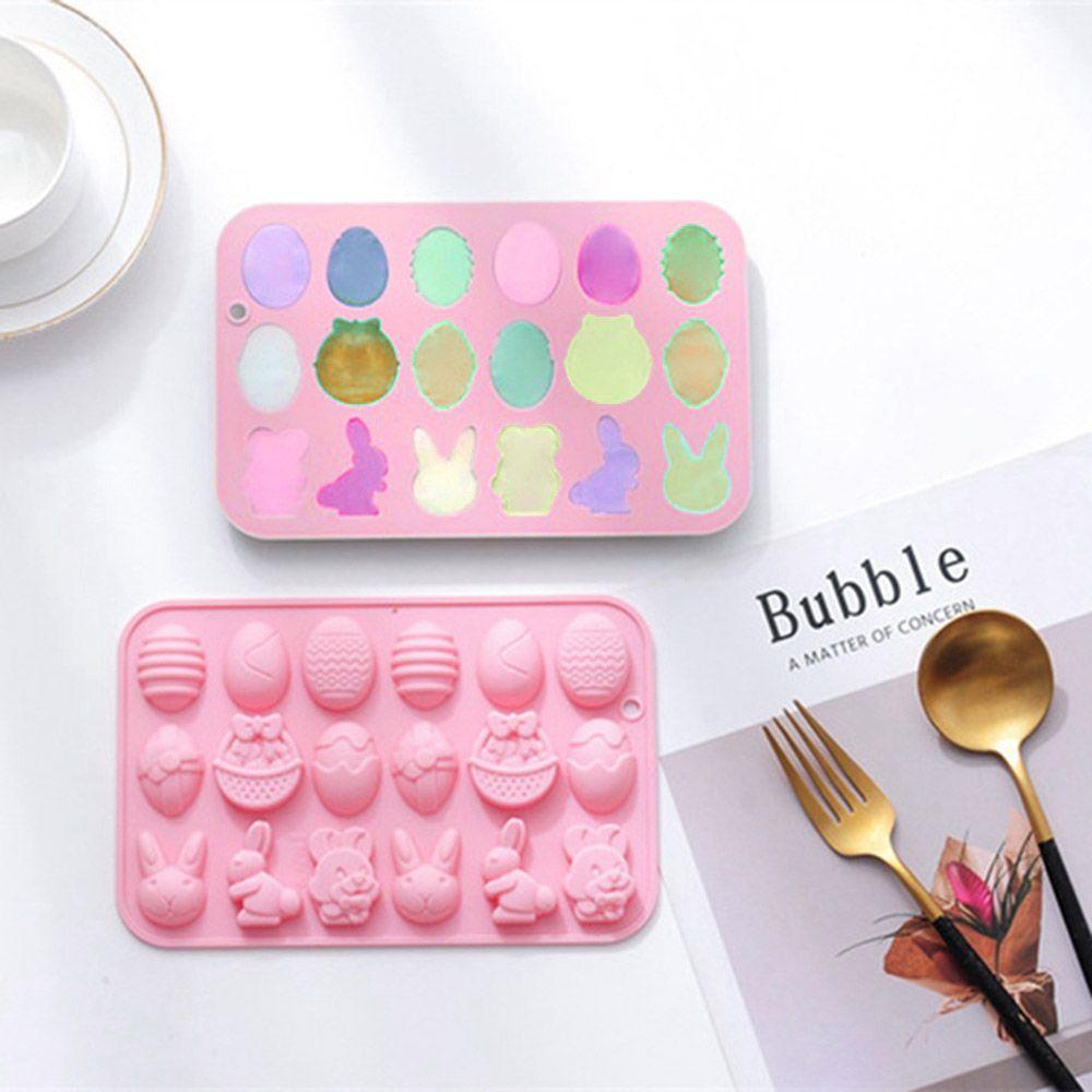 Khuôn Làm Bánh / Xà Phòng 18 Ô Hình Thỏ Dễ Thương