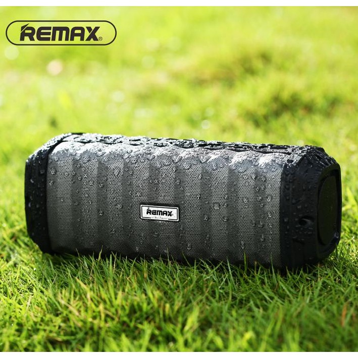 Loa Bluetooth Remax RB-M12 chống nước chuẩn IPX7 thời trang cá tính GIÁ CỰC SỐC