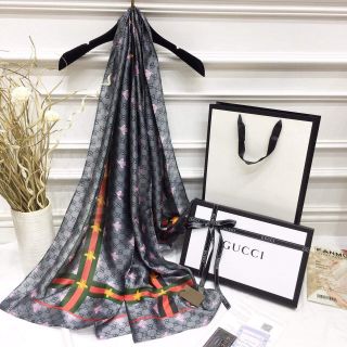 Khăn lụa Gucci kèm full box bill 239k