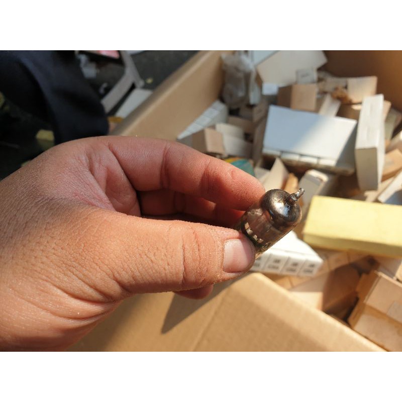 Bóng đèn JAN 6CB6A hàng rã máy | BigBuy360 - bigbuy360.vn