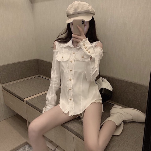 Áo sơ mi trắng lụa tua rua dài tay hở vai cách điệu Ulzzang sang chảnh siêu xinh ❤️