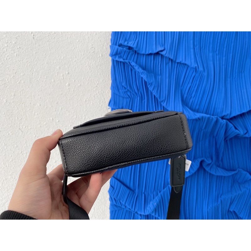 Túi đeo chéo COACH cao cấp 2022