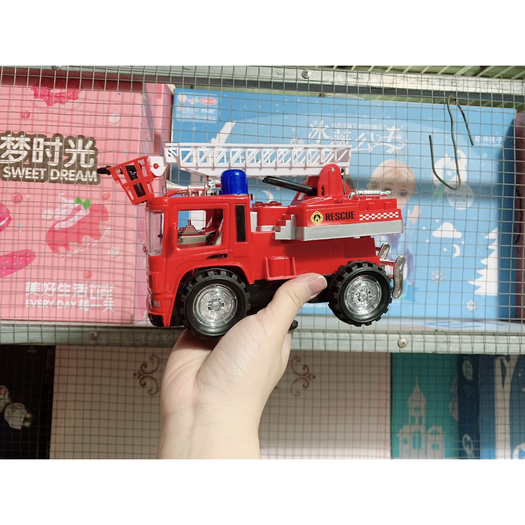 XE OTO ĐỒ CHƠI, OTO CỨU HOẢ CÓ ÂM THANH, ÁNH SÁNG