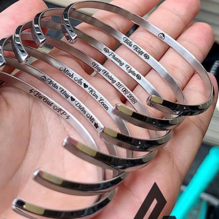 Vòng Cuff Titanium v1 unisex cặp đôi thép không gỉ 316L