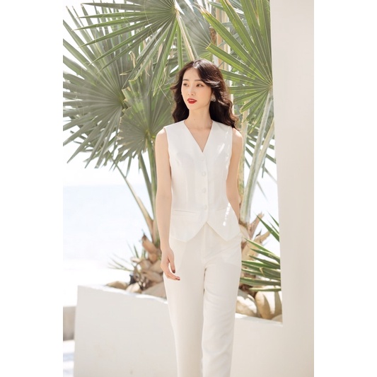 Áo clothesrack  cổ V cài nút Lucas top