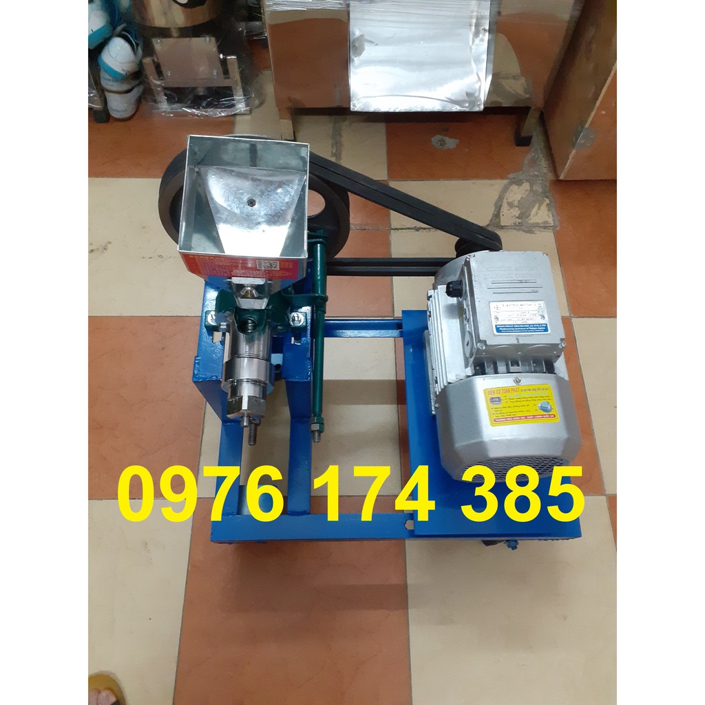 Máy nổ bỏng ngô gạo 3,5KW dùng điện gia đình nổ ra 7 loại bỏng