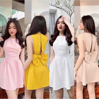 Váy nơ lưng hở