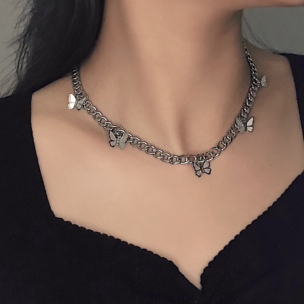 Vòng cổ thép titan phối mặt bướm thời trang Hàn Quốc xinh xắn