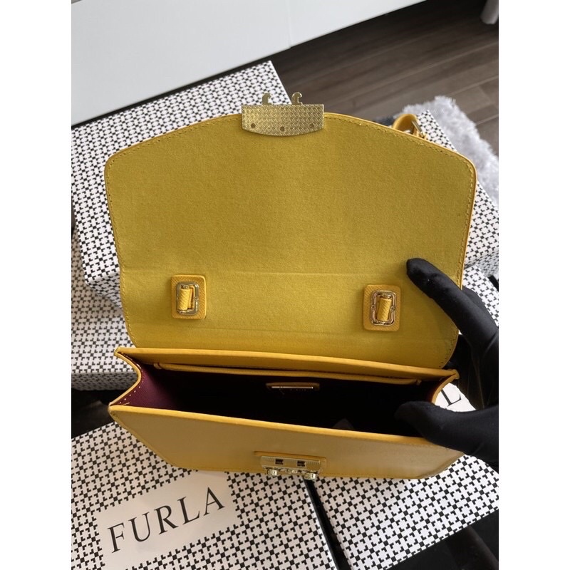 Túi Furla size 23 xinh xắn