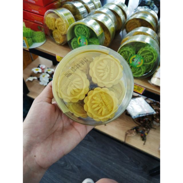 Bánh đậu xanh Thanh Trúc hộp 230gr không có chất bảo quản tươi ngon thơm mát Đặc Sản Đà Nẵng làm quà