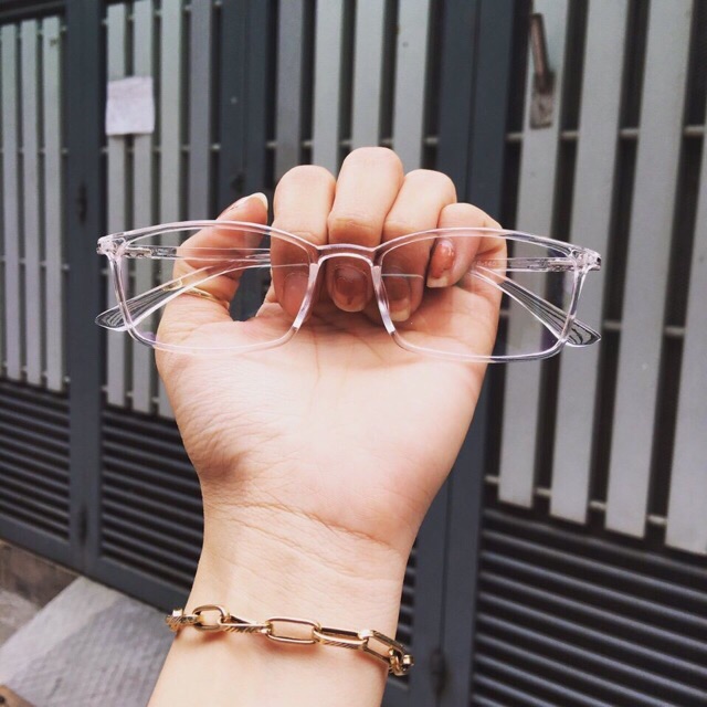 HCM gọng Kính cận dẻo trong suốt vuông loại mảnh size SM nhận làm kính cận viễn loạn theo yêu cầu