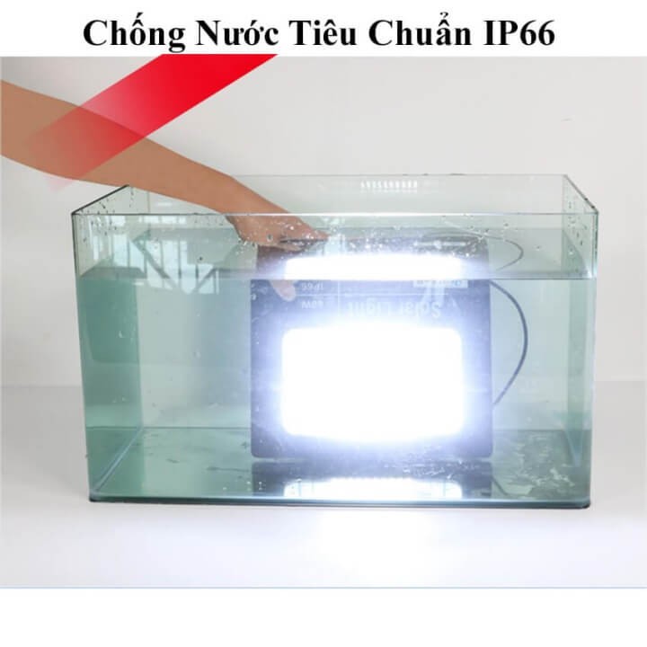 Đèn đường năng lượng mặt trời 100w cảm biến tự động sáng 245 Led, đèn pha năng lượng mặt trời có điều khiển IP67