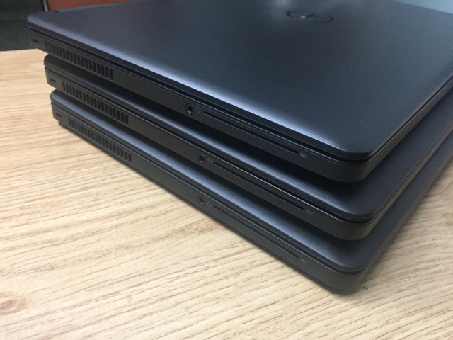 LapTop Dell E5550 - i5 genk5 / 5300U / 8G / ssd 256G / Màn 15.6” Full HD cảm ứng / Hàng mỹ zin 100% | BigBuy360 - bigbuy360.vn