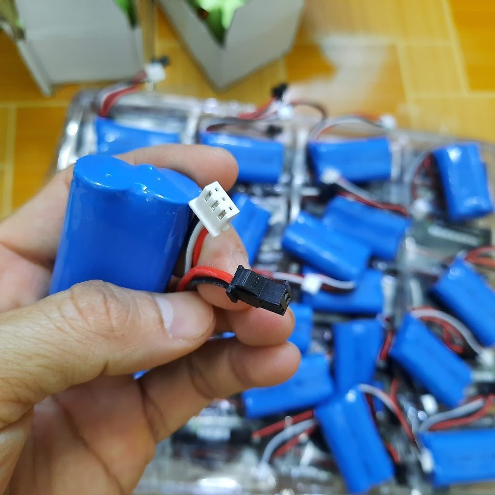 Pin sạc 14500 7.4v 1200mah cổng SM xe điều khiển