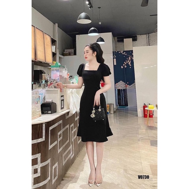 Váy đầm nữ cổ vuông ngăn tay phồng vai chất liệu lụa mẫu có mút ngực thời trang nữ năng động trẻ trung