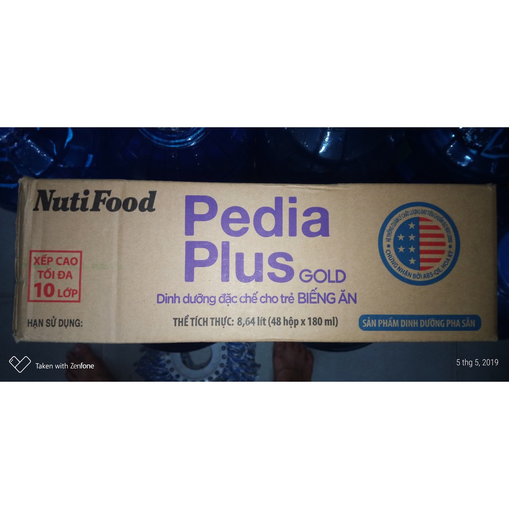 Thùng sữa Pedia Plus Gold 180ml