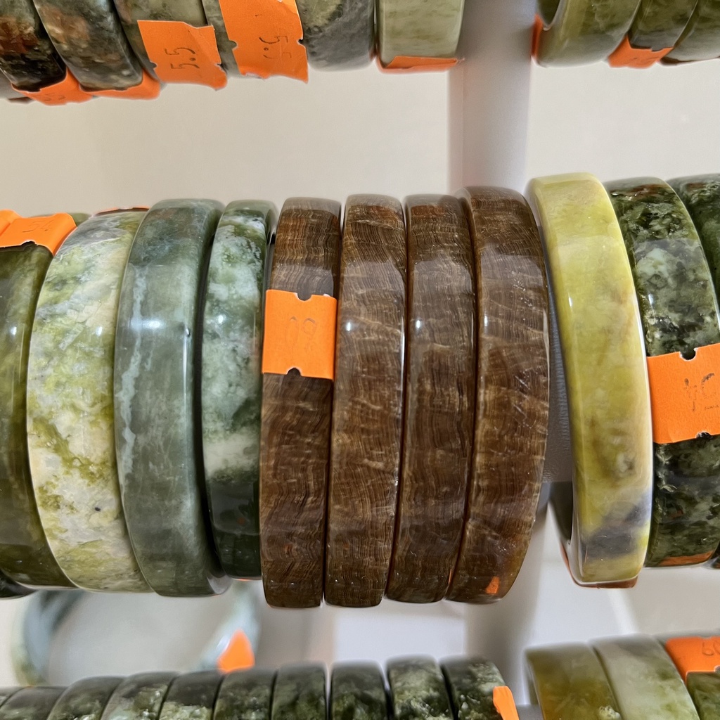 Vòng tay vuông đá thật màu vàng nâu cho mệnh Kim và Thổ nhiều size rẻ nhất