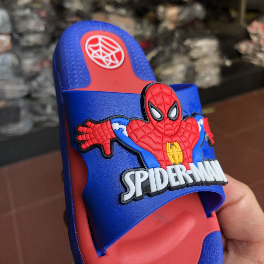 Dép lê trẻ em bé trai siêu nhân người nhện spider man cao su mềm