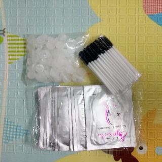 Dụng cụ tập nối mi
