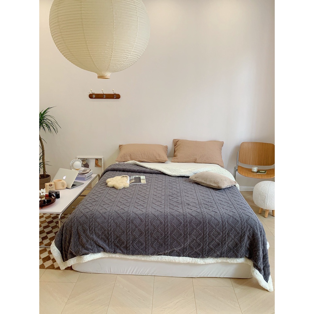 Chăn Len Lông Cừu TAFURONG_LOẠI 1_Mềm Len Cừu Mông Cổ thế hệ mới Làm ấm nhanh, Nặng 2kg5, Kích thước 2mx2m3 Giá rẻ